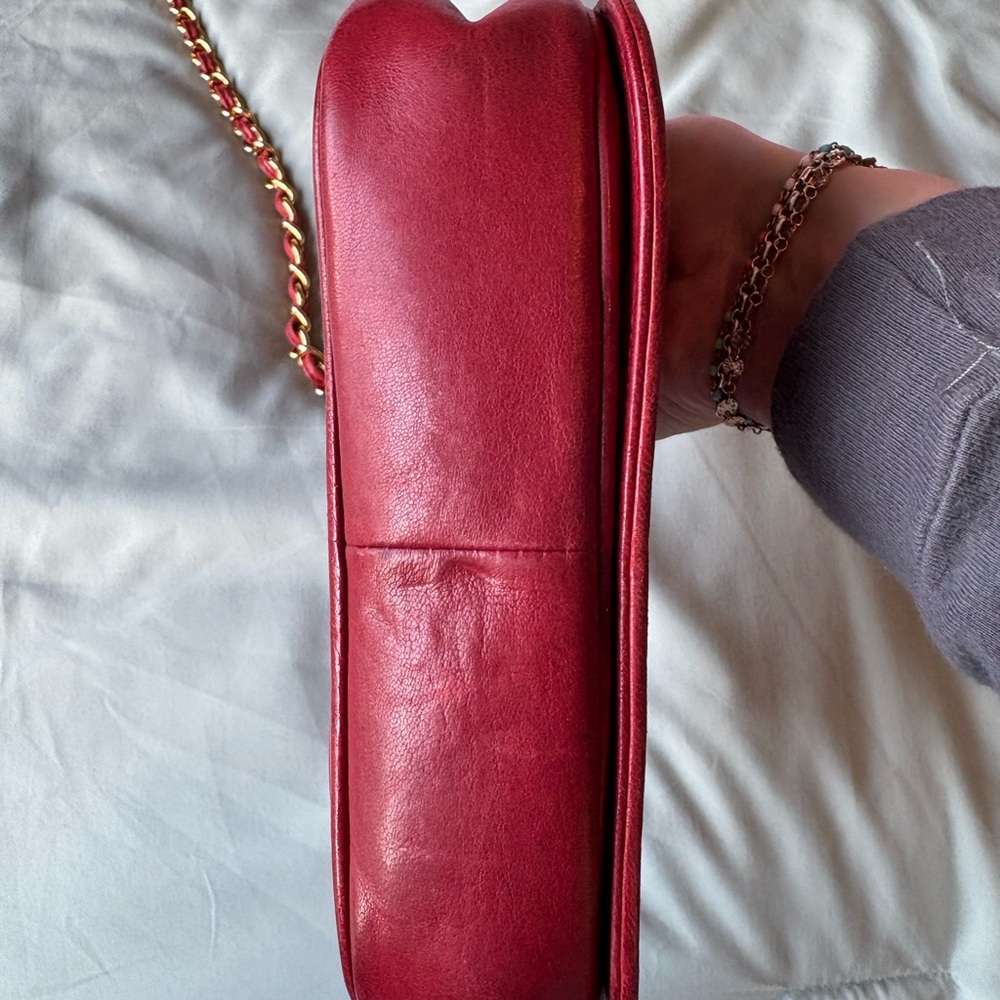 Chanel Red Leather Shoulder Bag - Picture 5 of 15